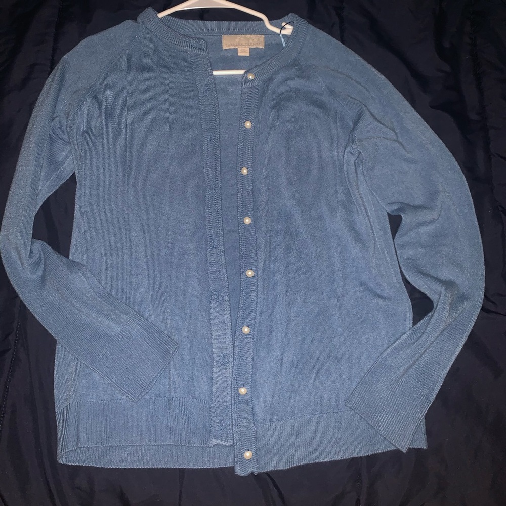 **SOLD** Carolyn Taylo Cardigan